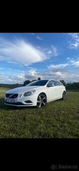 Volvo V60 R-design diesel