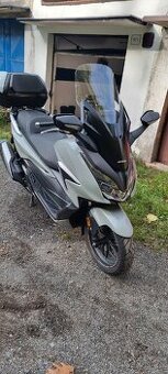 Prodam Honda Forza 350