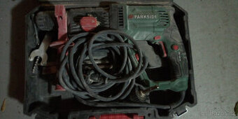 Nářadí a směs materiálu