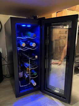 PRODÁM - Vinotéka GUZZANTI