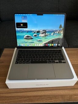 Apple MacBook Air 13" 2022, M2 8-Core 16GB/256GB Space Grey