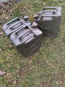 Kanystr kanystry nadoba na benzin 20l