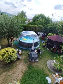 Zastřešený bazén