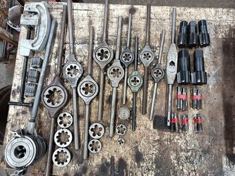 Závitnice a závitníky Whitworth, 25 ks