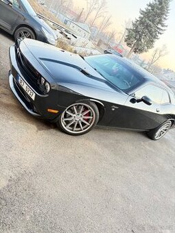 Dodge Challenger vyměním
