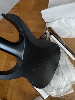 banez electrika kytara