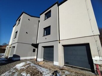 Pronájem garáže - 1