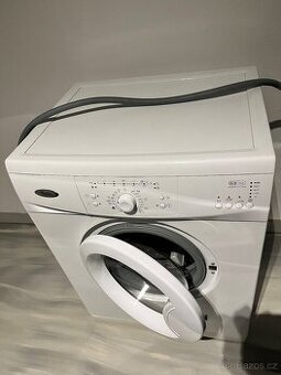Pračka Whirlpool