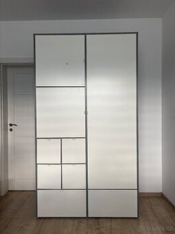 Skříň ikea
