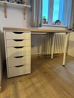 Psací stul (IKEA Lagkapten)