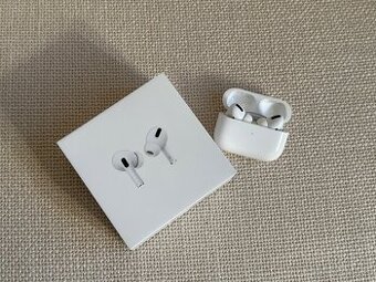 Apple AirPods Pro 2, plně funkční, v perfektním stavu.