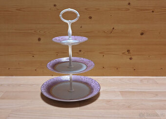 porcelánový etažér z porcelánky Stará Role MZ