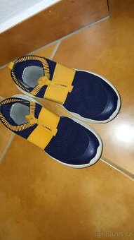 Sportovní boty Superfit vel. 34