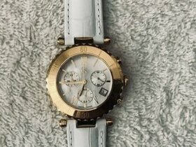 Dámské luxusní hodinky Guess s datumkou vč. certifikátu - 1