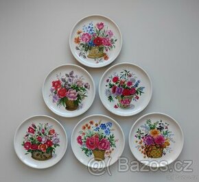 Nádherný porcelánový talíře Tettauer s květinovým motivem
