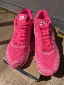 Nové boty 40 (světle růžové)