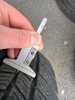 Zimni pneu 196/65 r15 - 1