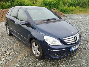 Mercedes B200 2.0 benzín 100kw - INZERÁT PLATNÝ DO SMAZÁNÍ