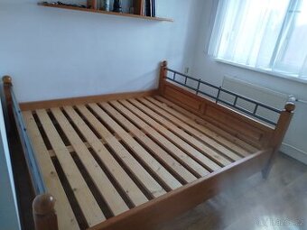 Manželská postel