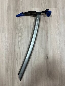 Cepín BLUE ICE FALK ICE AXE