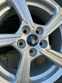 Zimni Sada Ford Puma