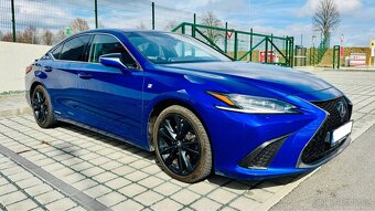 Lexus ES 300h F-Sport Top, DPH