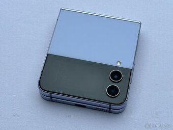 Samsung Galaxy Z Flip 4 5G 8GB/256GB - TOP stav, ZÁRUKA