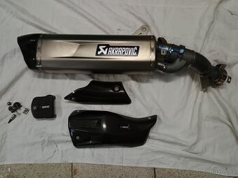 Akrapovic slip on titan