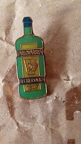 Karlovarská Becherovka odznak modré víčko - 1