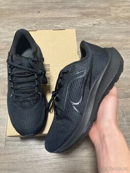 Běžecké boty Nike Air Zoom Pegasus 40
