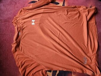 UNDER ARMOUR triko vel . XL stav 6 /10 , stav viz - 1
