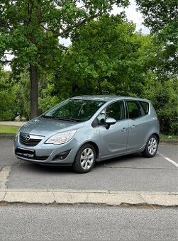 OPEL MERIVA 1.4 88 kw 2011