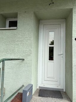Plastová okna a dveře