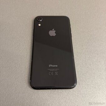 iPhone XR černý, pěkný stav, 12 měsíců záruka