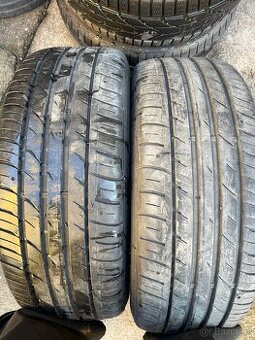Letní pneu 215/50/17