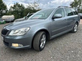 Škoda Octavia II Facelift 2.0 TDI DSG 2013 103 kW