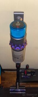 Prodám Dyson Gen5 Detect Absolute bezdrátový vysavač.