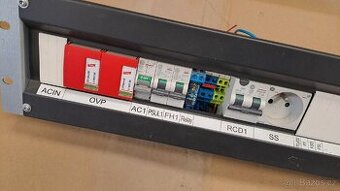 Rack lišta nastrojená, proudový chránič, přepěťová ochr