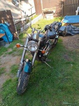 Suzuki Marauder VZ800