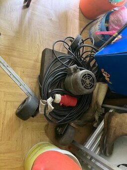 ZDARMA Sekačka na trávu elektrická
