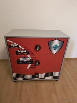 Dětská komoda racecup