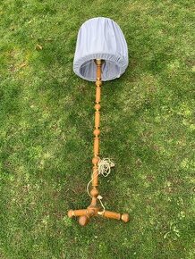 Lampa drevena se stinidlem