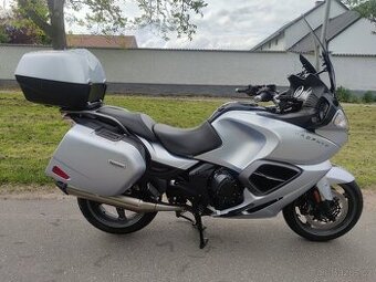 Triumph Trophy 1200 SE