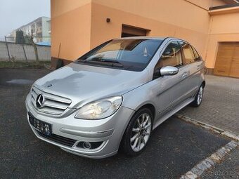 MERCEDES BENZ 180 CDi, BEZ KOROZE