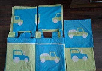 Set 2x závěsy, 2x polštářky a kapsář za postel