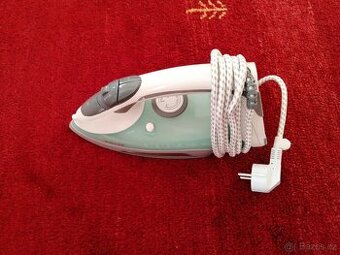 ŽEHLIČKA SINGER napařovací, používaná ale dobrý stav