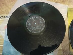 Prodám 2 LP Country