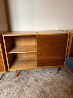 Lysa nad Labem -  Ikonická retro komoda – Jiří Jiroutek (Bru