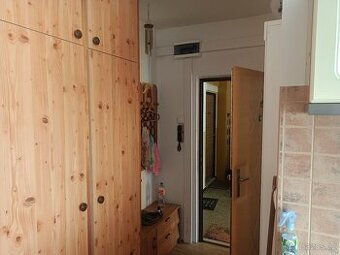 Prodám byt 3+1, Jindřichův Hradec sídliště Vajgar