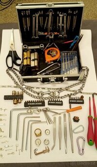 🔧 Velká sada nářadí v kufru + příslušenství 🔧